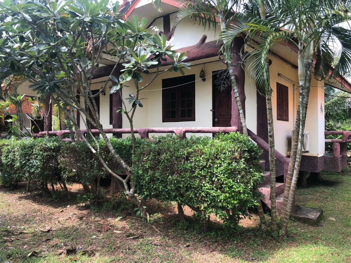 Lanta School Beach Resort Ko Lanta Exterior foto