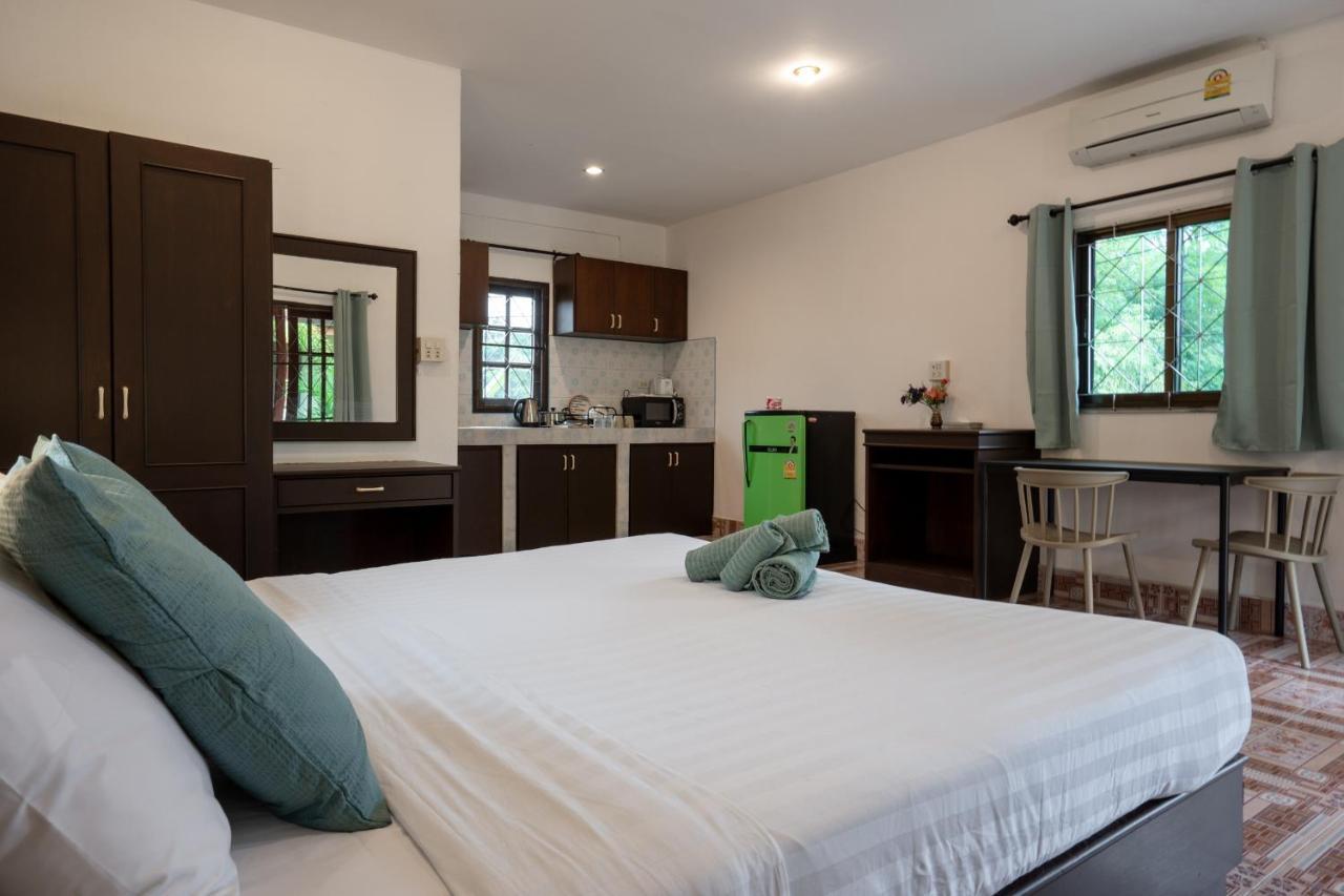Lanta School Beach Resort Ko Lanta Exterior foto