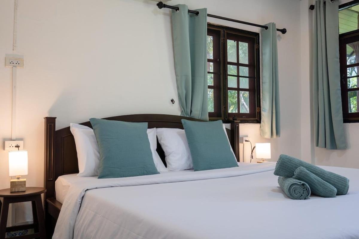 Lanta School Beach Resort Ko Lanta Exterior foto