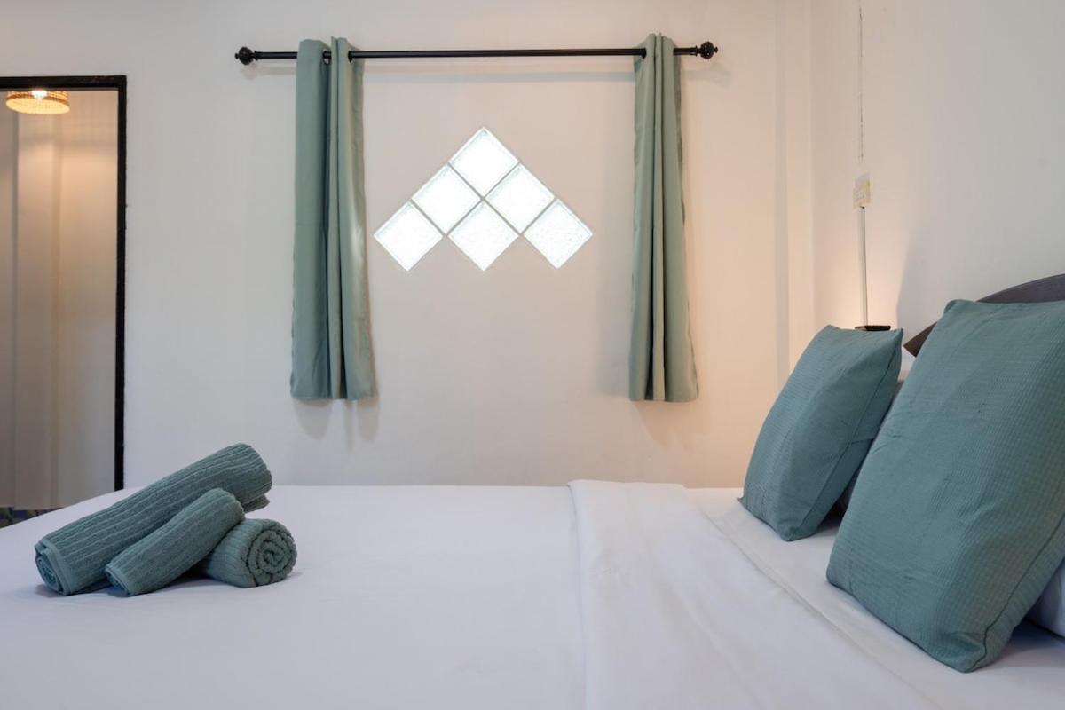 Lanta School Beach Resort Ko Lanta Exterior foto
