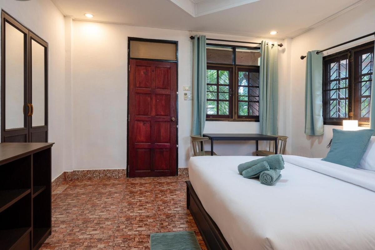 Lanta School Beach Resort Ko Lanta Exterior foto